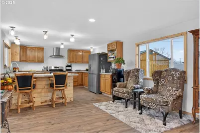2637 14th St, Baker City, OR 97814 - Photo 3