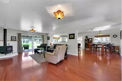 84816 Cloverdale Rd, Creswell, OR 97426 - Photo 7