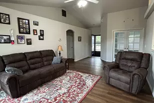 150 Umpqua View Dr, Roseburg, OR 97471 - Photo 9