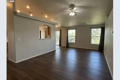 150 Umpqua View Dr, Roseburg, OR 97471 - Photo 11