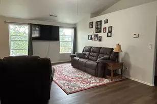 150 Umpqua View Dr, Roseburg, OR 97471 - Photo 13