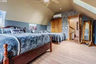 1749 22nd St, Hood River, OR 97031 - Photo 35