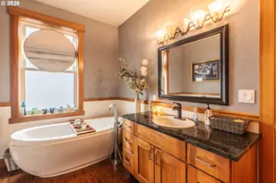 1749 22nd St, Hood River, OR 97031 - Photo 13