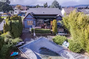 1749 22nd St, Hood River, OR 97031 - Photo 47