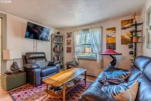 58801 SE Cabin Ln, Sandy, OR 97055 - Photo 9