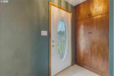 716 Woodard Ave, Castle Rock, WA 98611 - Photo 7