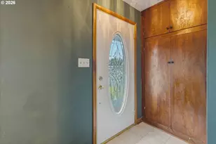 716 Woodard Ave, Castle Rock, WA 98611 - Photo 7
