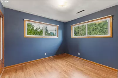 716 Woodard Ave, Castle Rock, WA 98611 - Photo 15