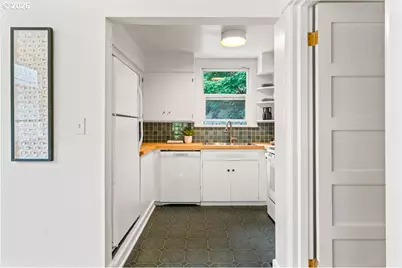 1211 SE 37th Ave, Portland, OR 97214 - Photo 13
