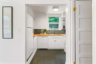 1211 SE 37th Ave, Portland, OR 97214 - Photo 13