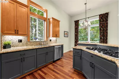 3806 NW Oregon St, Camas, WA 98607 - Photo 7