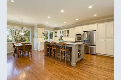 14030 Edenberry Ct, Lake Oswego, OR 97035 - Photo 11