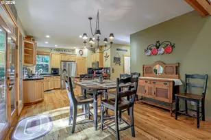 24727 E McKenzie Valley Ct, Welches, OR 97067 - Photo 13
