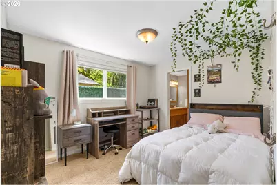 16229 SW Lake Forest Blvd, Lake Oswego, OR 97035 - Photo 9