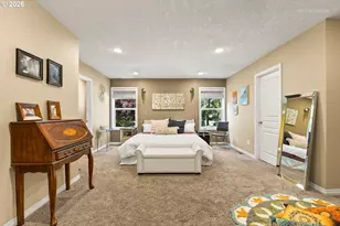 16229 SW Lake Forest Blvd, Lake Oswego, OR 97035 - Photo 15