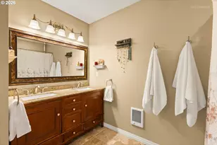 16229 SW Lake Forest Blvd, Lake Oswego, OR 97035 - Photo 19