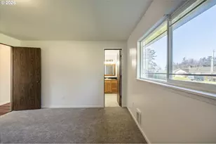 950 1st St NE, Bandon, OR 97411 - Photo 23