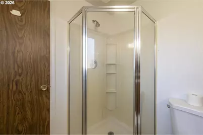 950 1st St NE, Bandon, OR 97411 - Photo 25