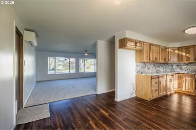 950 1st St NE, Bandon, OR 97411 - Photo 17