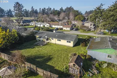 950 1st St NE, Bandon, OR 97411 - Photo 39