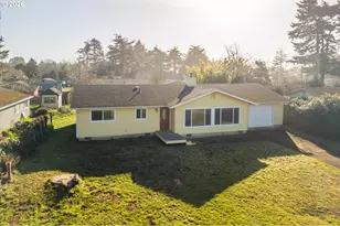 950 1st St NE, Bandon, OR 97411 - Photo 37