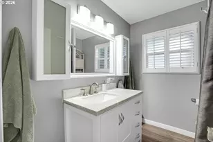 1732 SE 158th Ave, Portland, OR 97233 - Photo 15