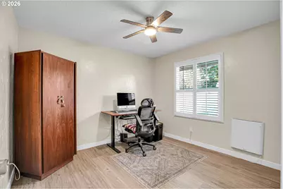 1732 SE 158th Ave, Portland, OR 97233 - Photo 17