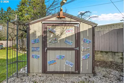 1732 SE 158th Ave, Portland, OR 97233 - Photo 23
