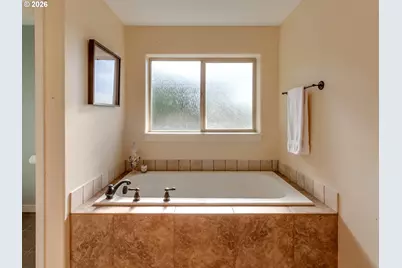 9801 SE Nicholas Dr, Happy Valley, OR 97086 - Photo 35