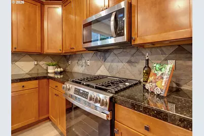 9801 SE Nicholas Dr, Happy Valley, OR 97086 - Photo 19
