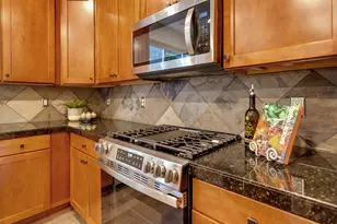 9801 SE Nicholas Dr, Happy Valley, OR 97086 - Photo 19