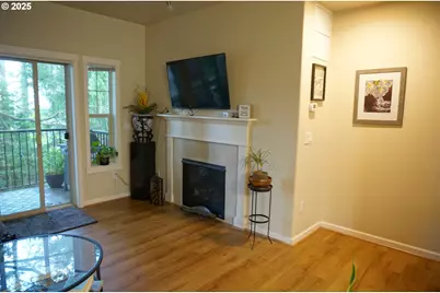 188 NE 79th Ave, Hillsboro, OR 97006 - Photo 3