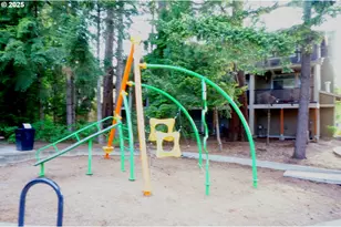 188 NE 79th Ave, Hillsboro, OR 97006 - Photo 13