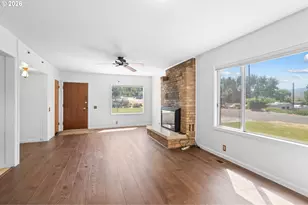 243 SE 4th Ave, Pilot Rock, OR 97868 - Photo 5