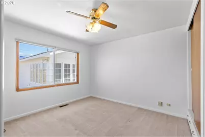 243 SE 4th Ave, Pilot Rock, OR 97868 - Photo 13
