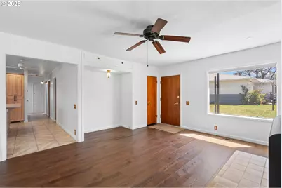 243 SE 4th Ave, Pilot Rock, OR 97868 - Photo 5