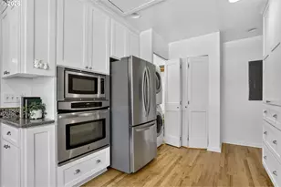 6128 SE Center St, Portland, OR 97206 - Photo 23