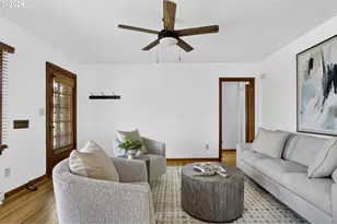 6128 SE Center St, Portland, OR 97206 - Photo 5