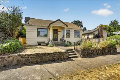 6128 SE Center St, Portland, OR 97206 - Photo 3
