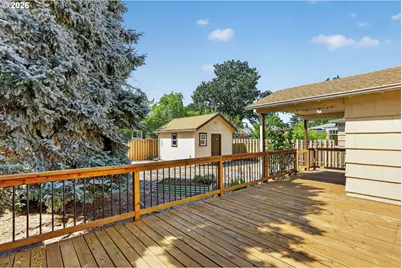 6128 SE Center St, Portland, OR 97206 - Photo 35