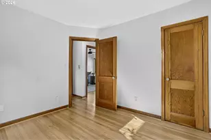6128 SE Center St, Portland, OR 97206 - Photo 31