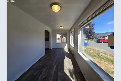 607 S 6th Ave, Kelso, WA 98626 - Photo 13