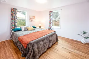 1566 Maywood Ave, Eugene, OR 97404 - Photo 17