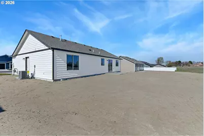 149 SW Eagle Dr, Boardman, OR 97818 - Photo 5