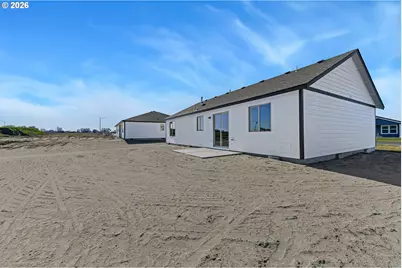 149 SW Eagle Dr, Boardman, OR 97818 - Photo 3