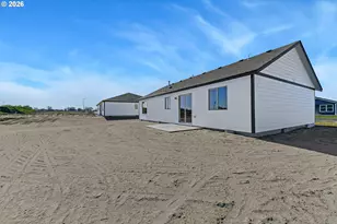 149 SW Eagle Dr, Boardman, OR 97818 - Photo 3