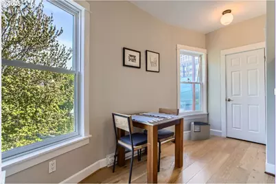 1714 NW Couch St #7, Portland, OR 97209 - Photo 9