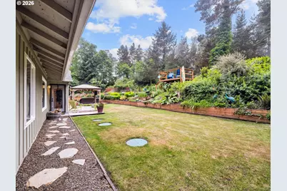 25719 Park Ave, Ocean Park, WA 98640 - Photo 33