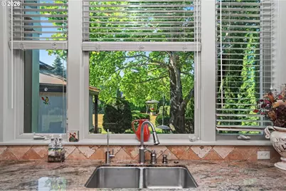 1655 Mountain Dr, Stayton, OR 97383 - Photo 15