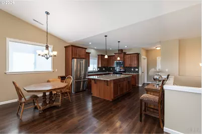 59928 Windy Ridge Dr, Saint Helens, OR 97051 - Photo 5
